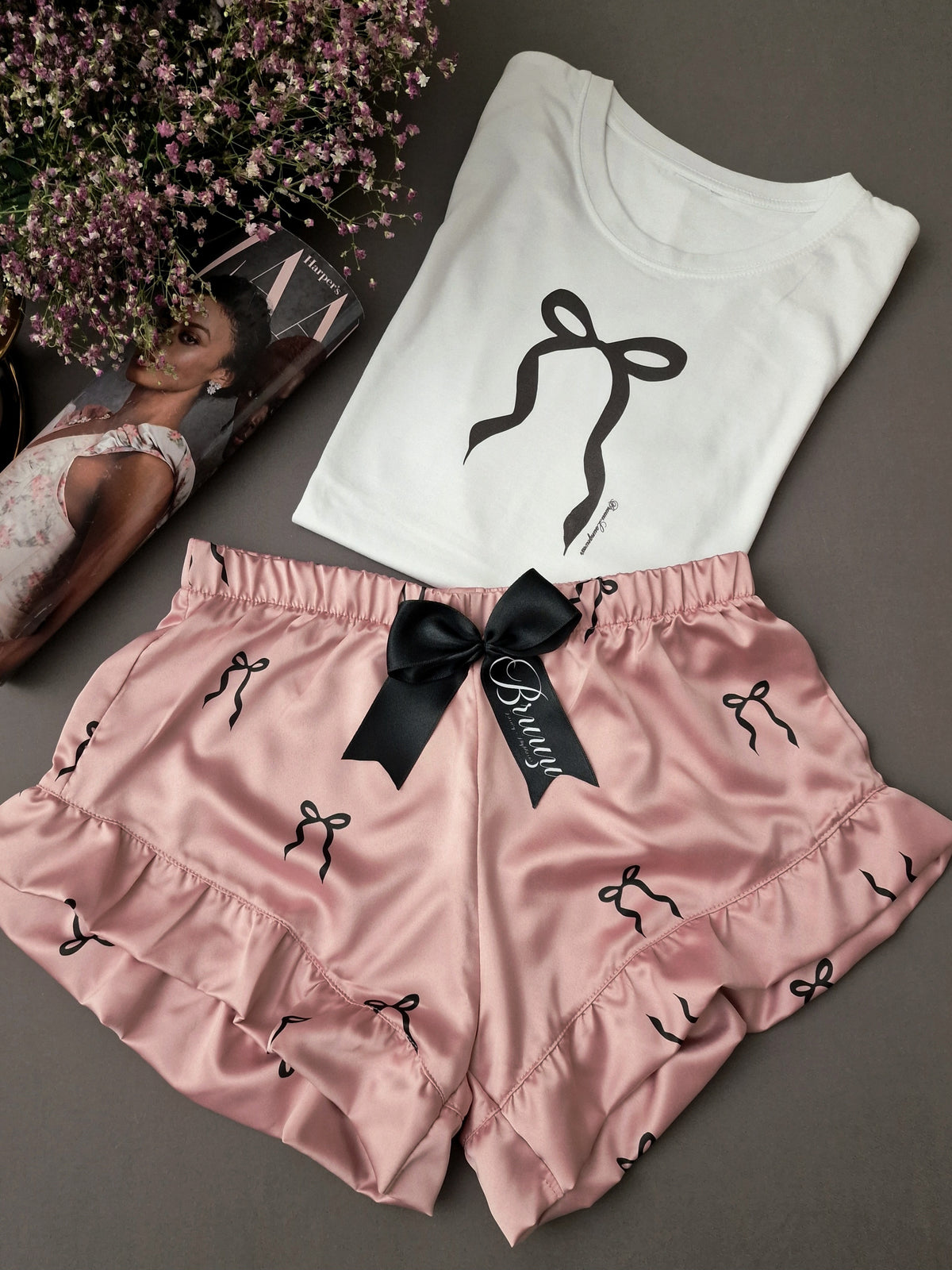 Pink White short